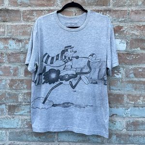 Disney Graphic Tee Mickey Mouse Classic Collection Vintage Disneyland Resorts M